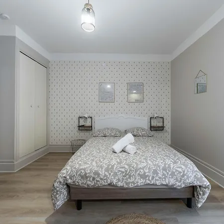 L'Annexe Gannat - Appartements En Centre Ville Exterior photo