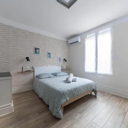 L'Annexe Gannat - Appartements En Centre Ville Exterior photo