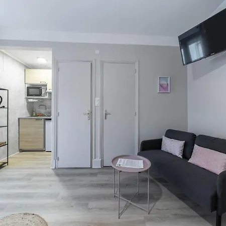 L'Annexe Gannat - Appartements En Centre Ville Exterior photo